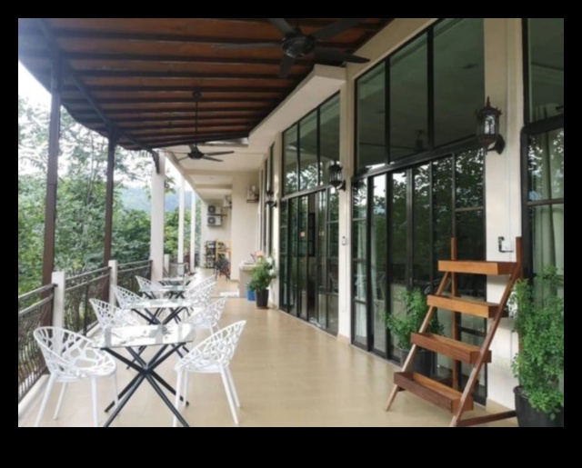 Radiant Retreat: Ανυψώστε τον κήπο σας με κομψές πινελιές