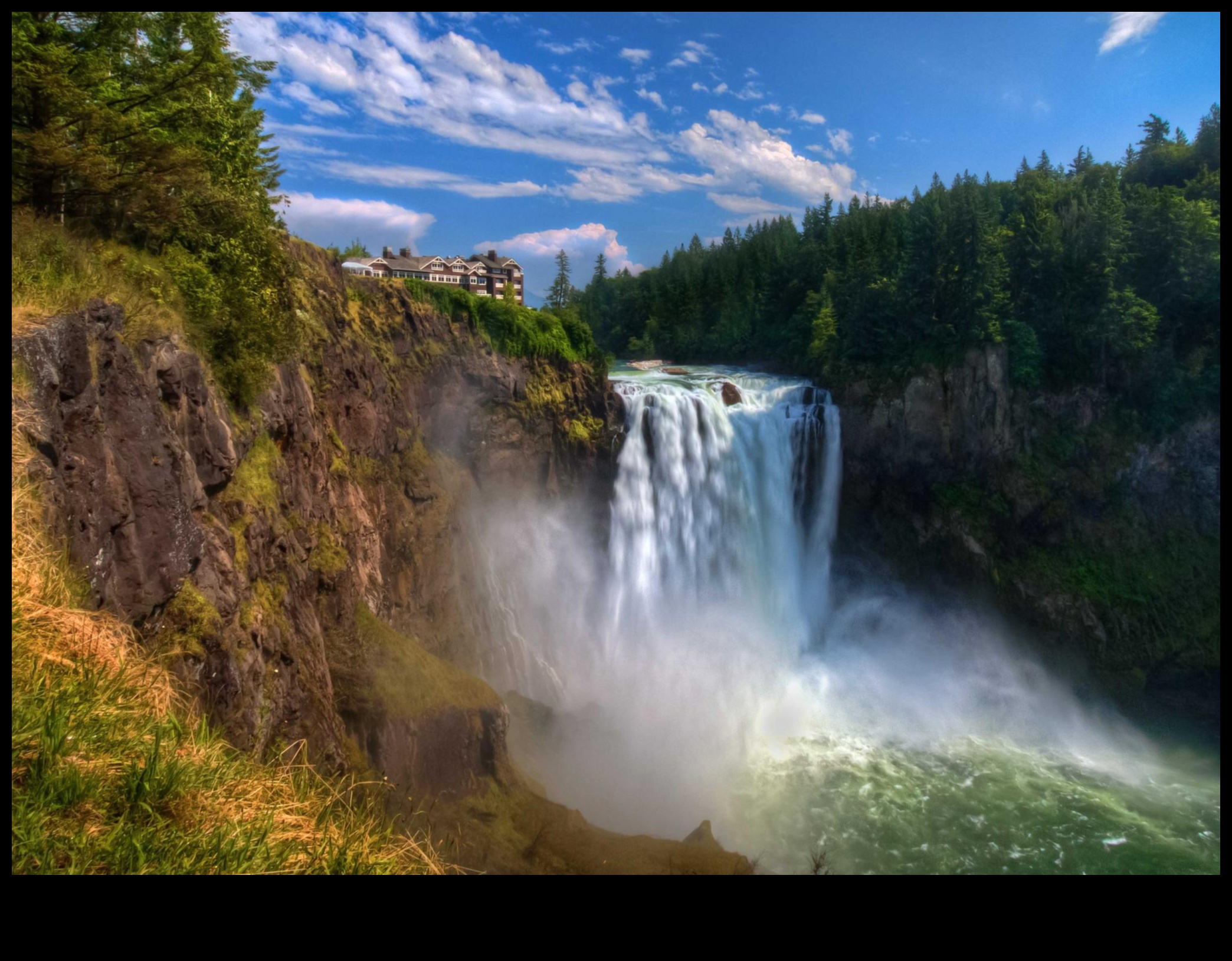 Earth's Palette: Dazzling Landscape Photography