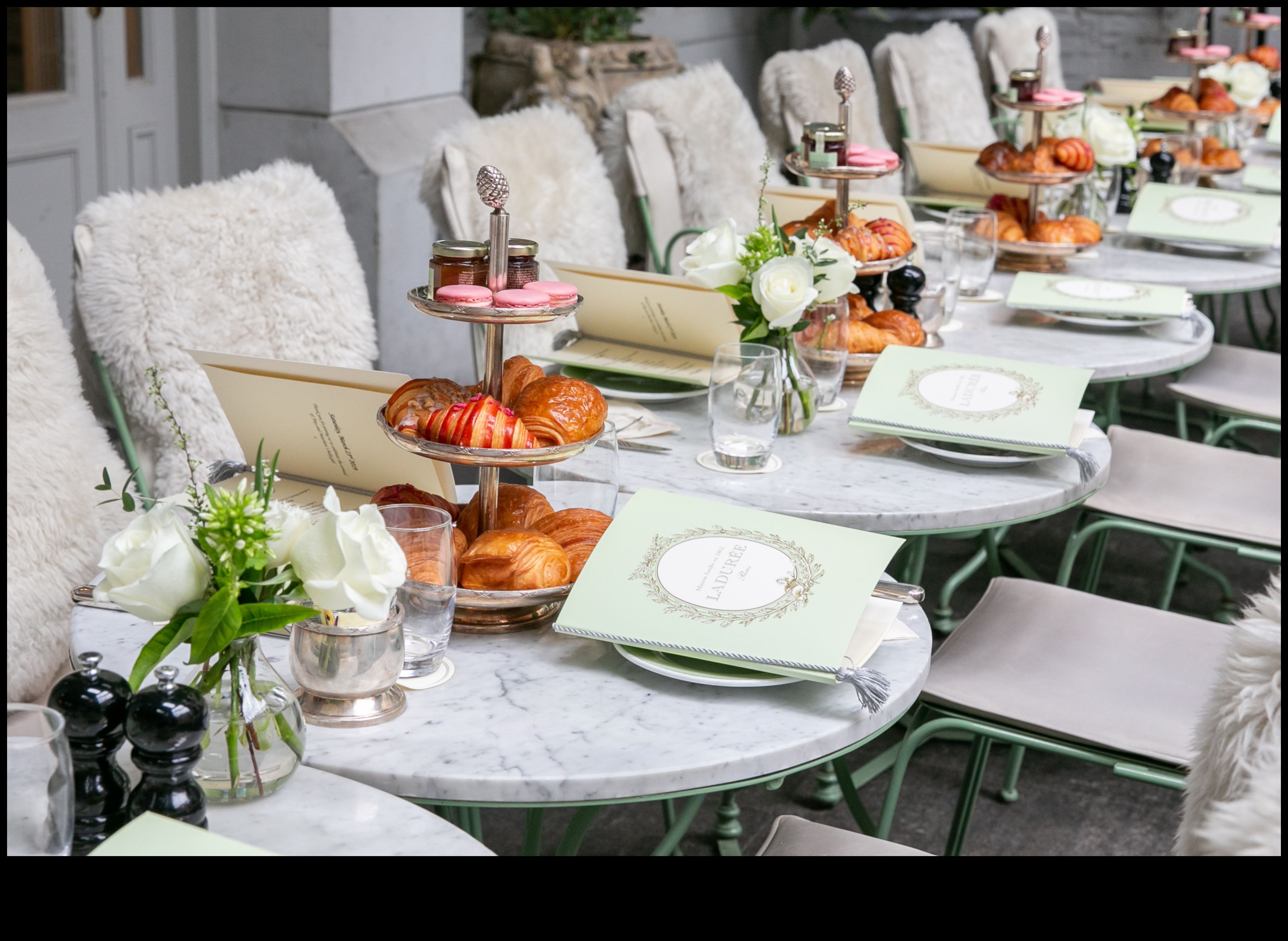 Αναμένοντας κομψότητα: Κομψές και γλυκές ιδέες για μωρό ντους