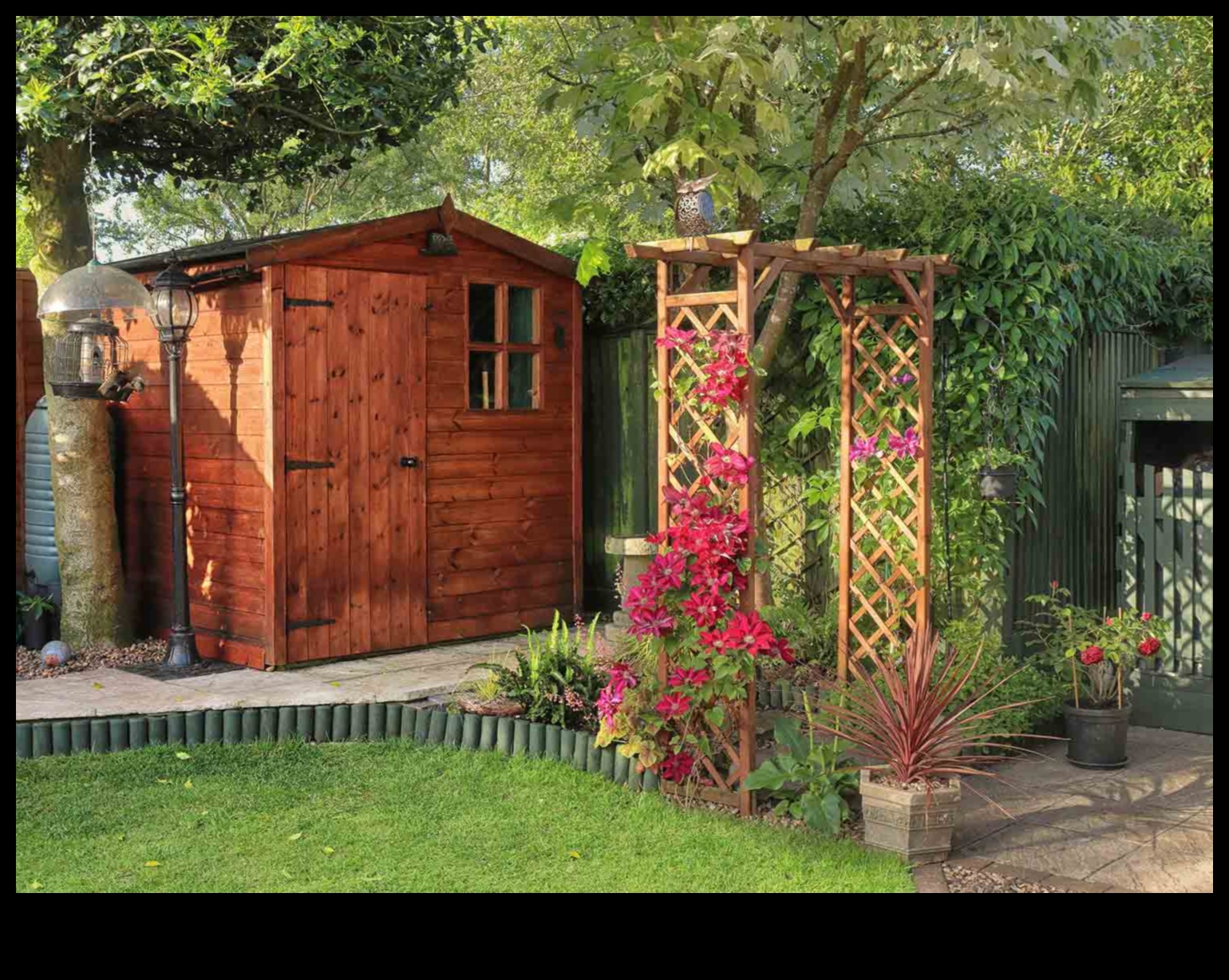 Grow with Grace: Ανυψώστε τον κήπο σας με κορυφαία εργαλεία