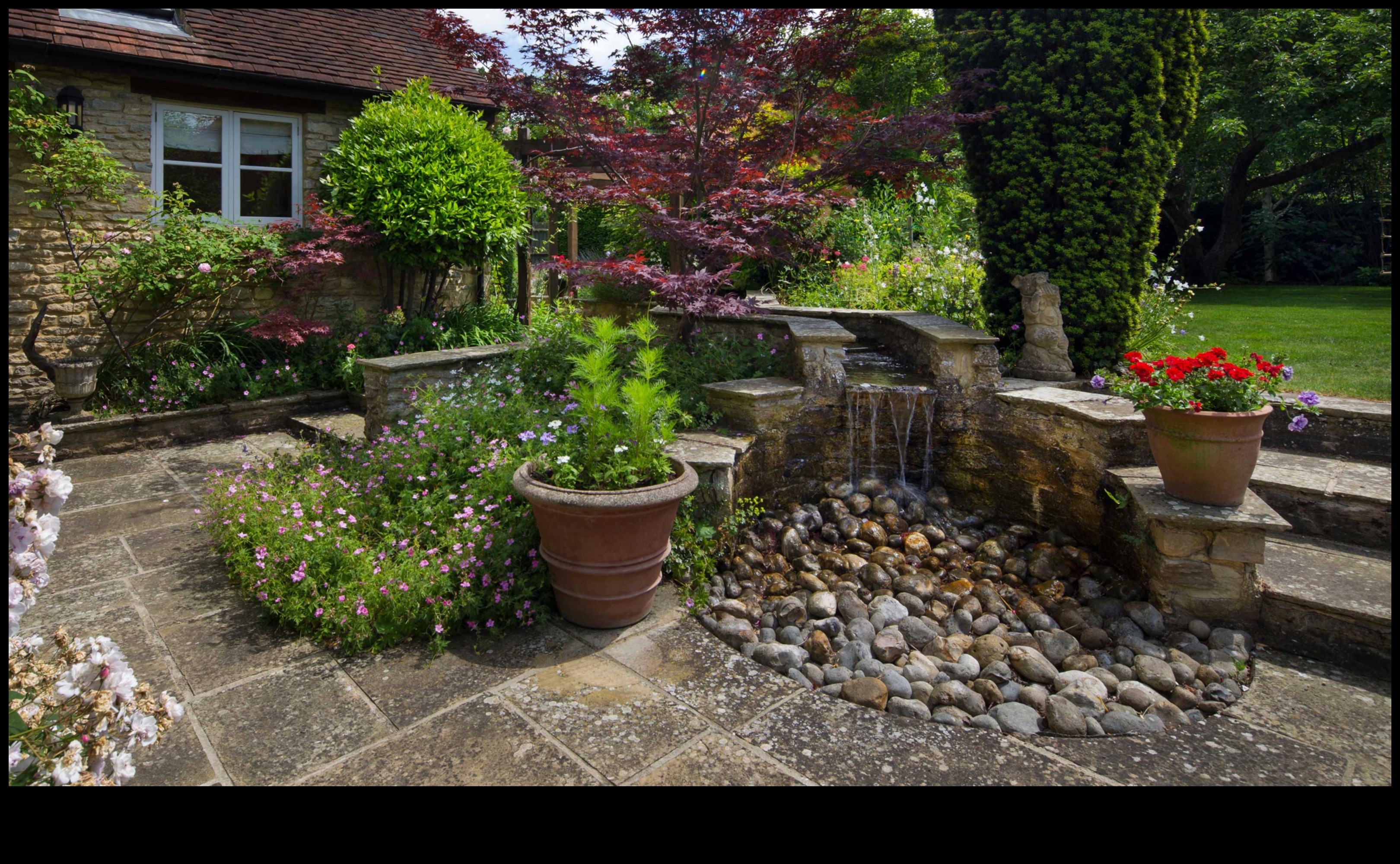 Sculpted Serenity: Chic Accents for a Stylish Garden