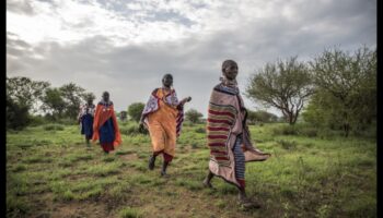 Αυτόχθονα και Φυλετικά Τοπία: Φύση σε Πολιτισμικό Πλαίσιο
